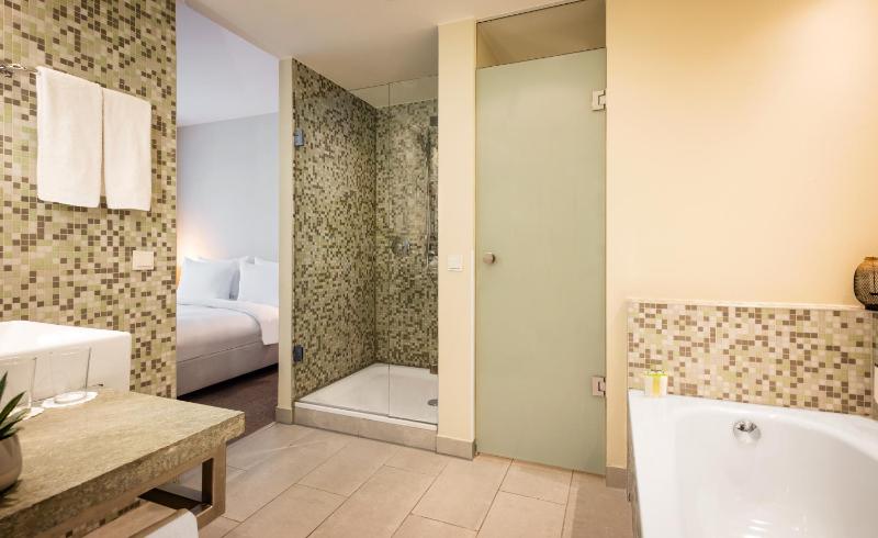 Lindner Hotel Berlin Ku'damm - image 12