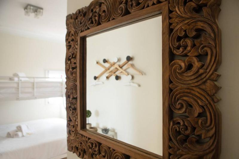 Clerigos Studio Apts - image 11