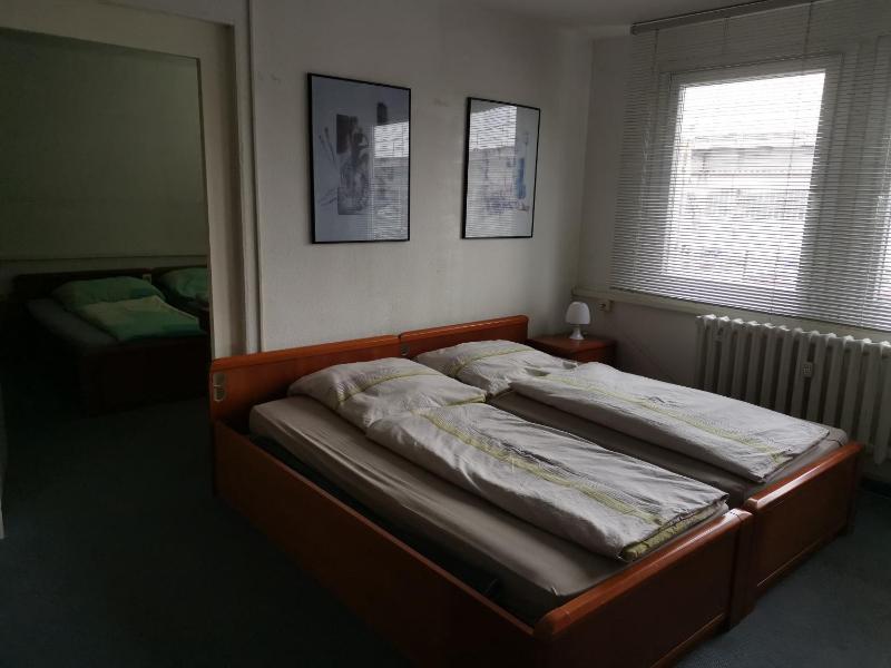Quadruple Room with Shared Bathroom image 1