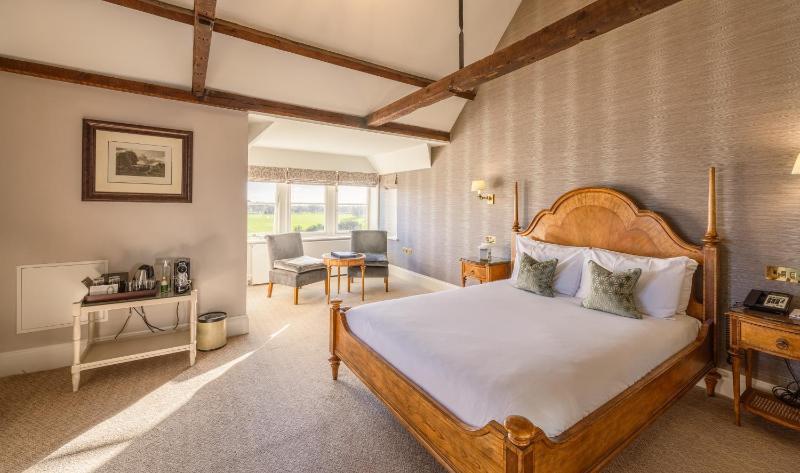  Superior Room image 1