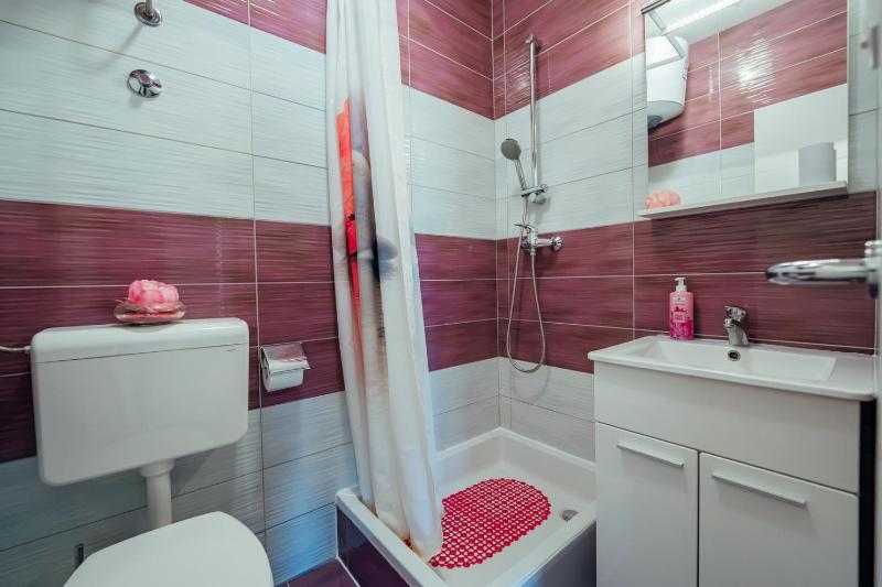 Apartman M&S s bazenom Split - Podstrana - image 35