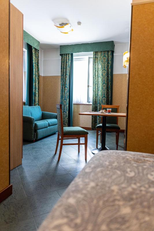 One-Bedroom Apartment (2 Adults) image 3
