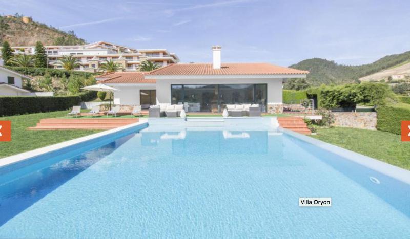 Deluxe Villa image 4