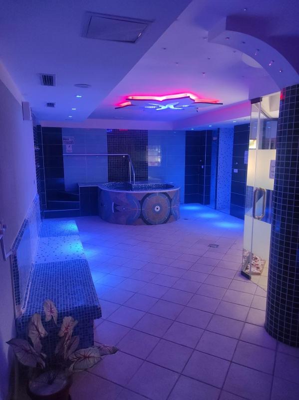 Winslow Infinity Aparthotel - image 9
