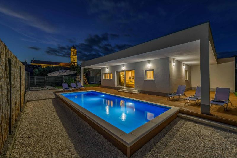 Villa Midnight Moon - image 6
