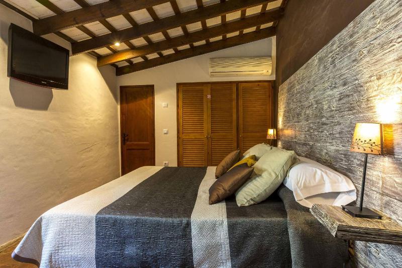 Superior Double Room image 4