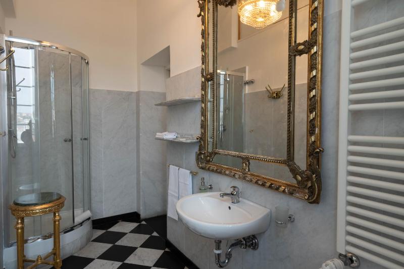 Suite image 2