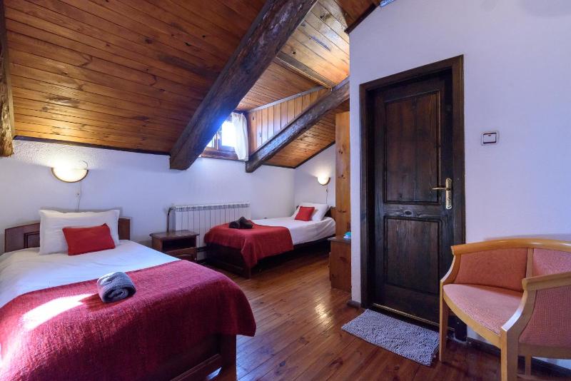 Chalet Mila - Total Chalets - Catered Chalet - image 9