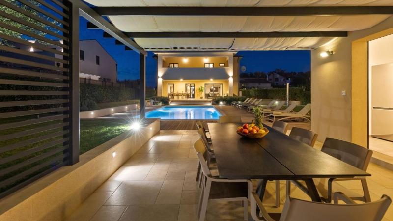Villa Amoroso by Villas Holiday - image 29