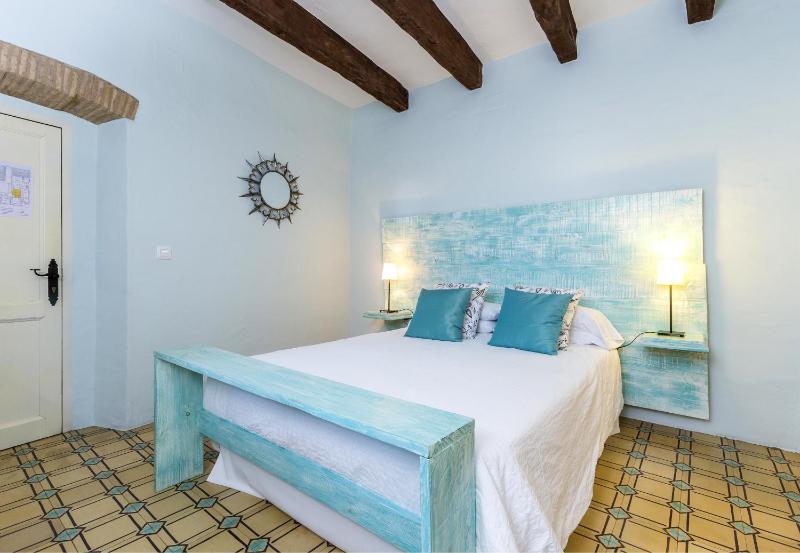 Double Room image 2