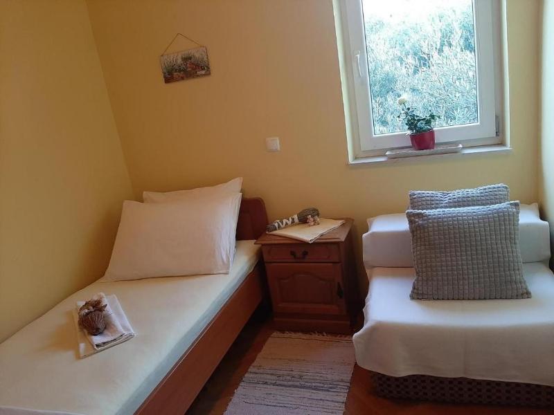 Apartments by the sea Duce Omis - 21876 - image 3