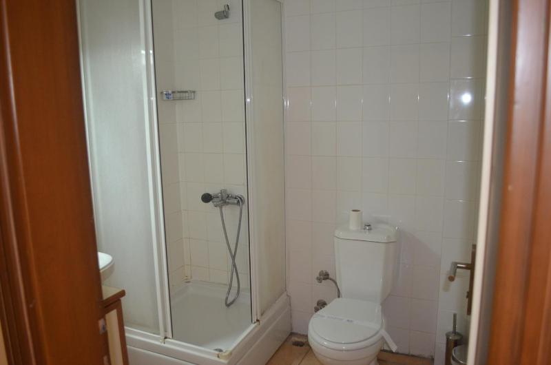 Economy Double Room image 3