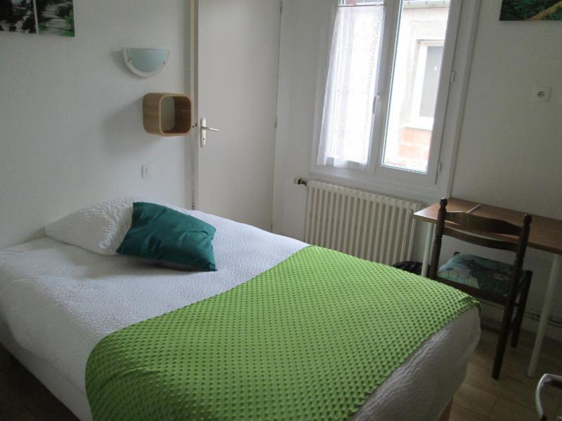 Single Room image 2