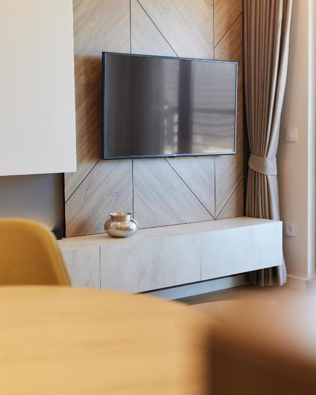 Premium Studio Apartment image 3