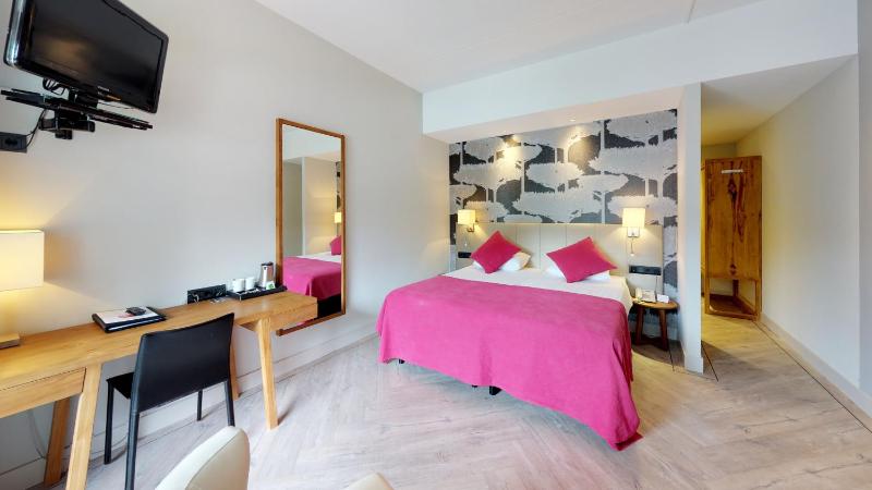 Comfort Room image 1