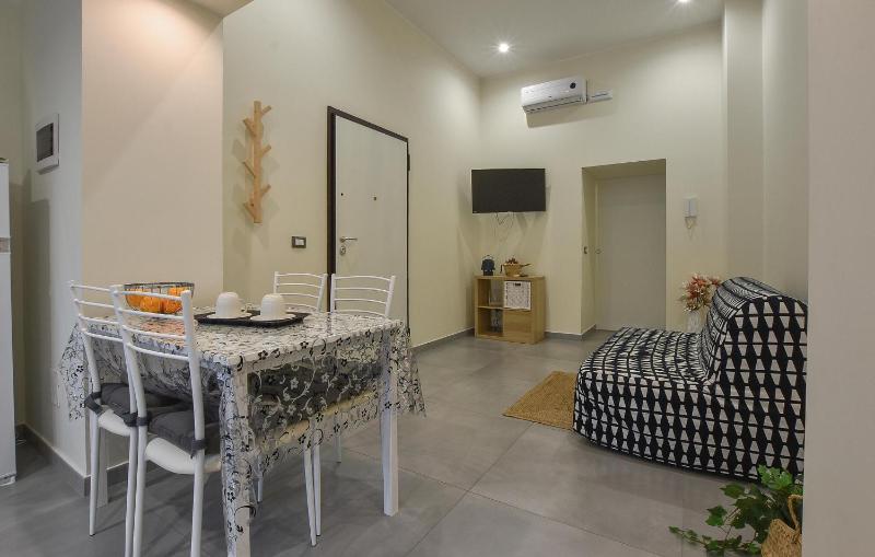 Suite Meghan Home - image 2