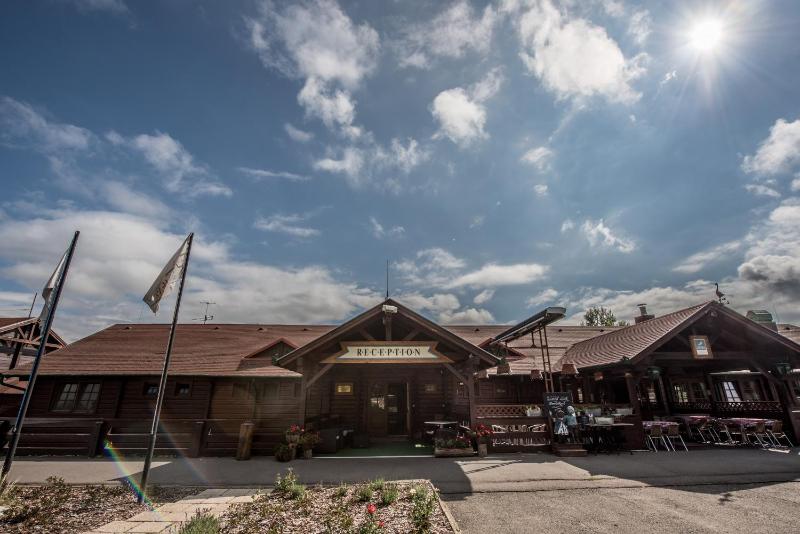 Standard Double Room image 2