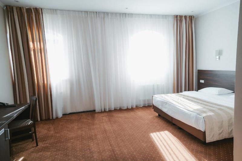 Superior Double or Twin Room image 1