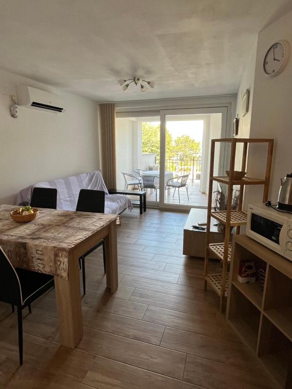 Two-Bedroom Apartment with Terrace image 4