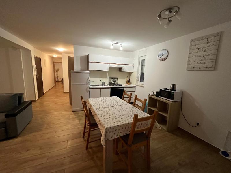 Apartment with Terrace image 4