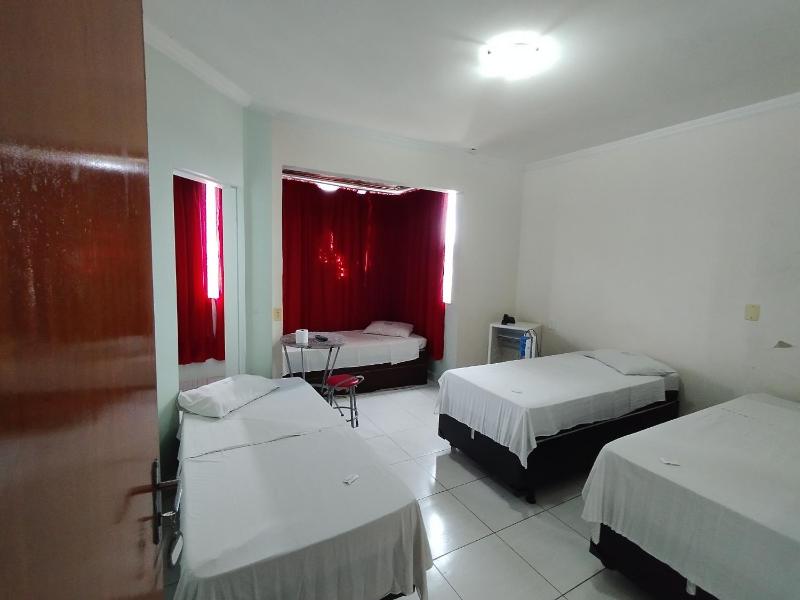 Hotel Oliveira - image 2