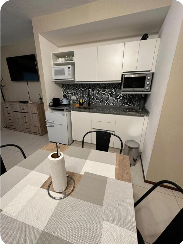 Hermoso Departamento Almagro/Hospital Italiano - image 7