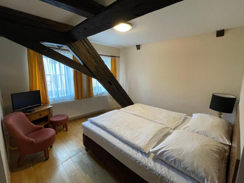 Quadruple Room image 4