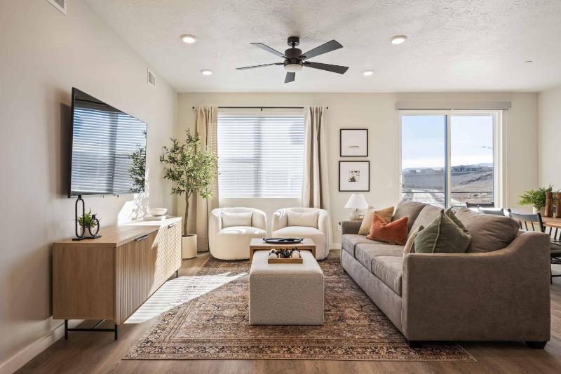 Two-Bedroom Apartment image 1