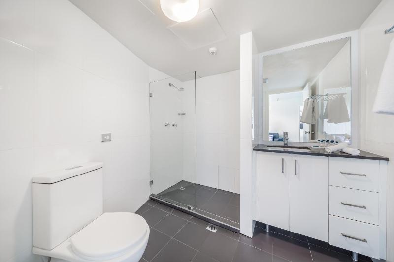 Executive One-Bedroom Apartment image 1