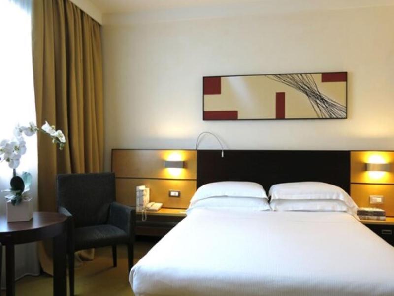 Comfort Double Room image 2