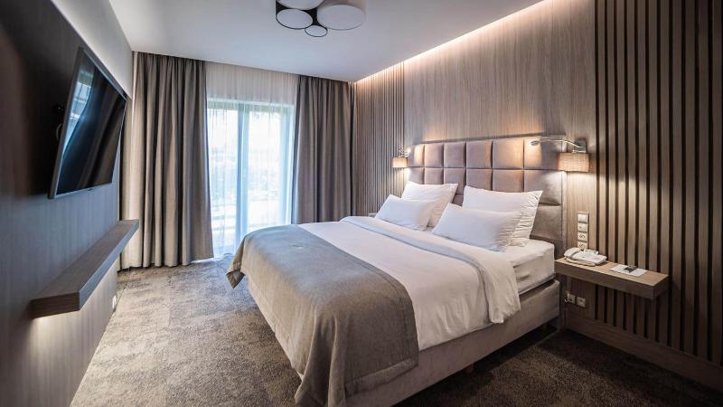 Superior Suite with Terrace image 1