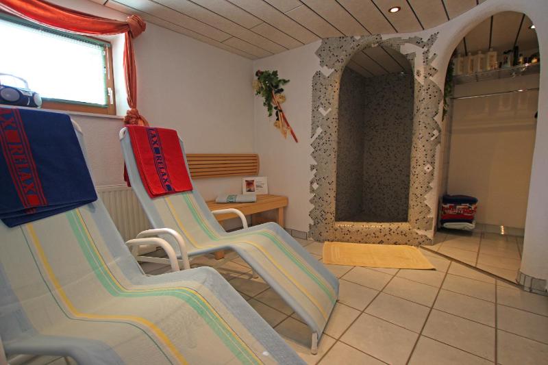 Two-Bedroom Apartment with Balcony image 2