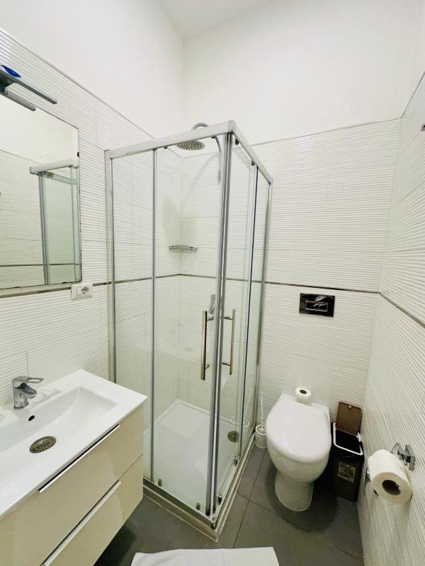 Double Room with Private Bathroom image 4