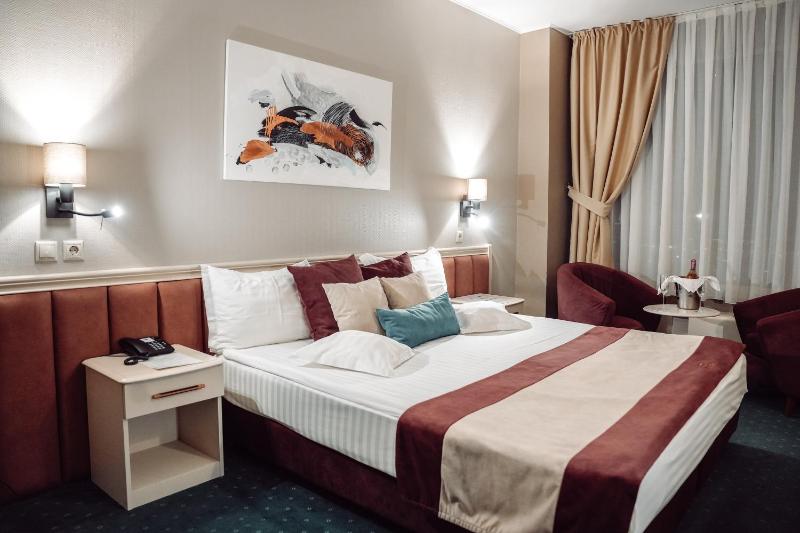 Business Double Room - Non Smoking image 1