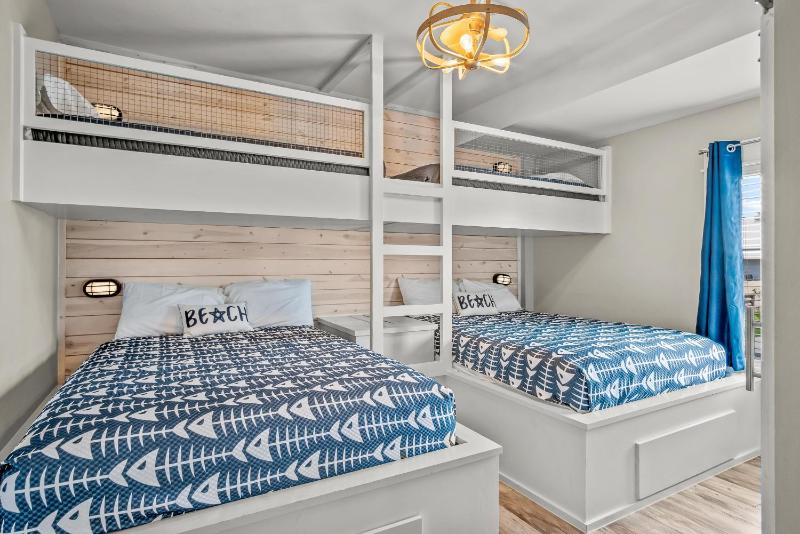 Crooked Cabin - image 20