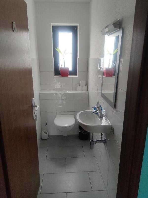 Double Room with Shared Bathroom image 4