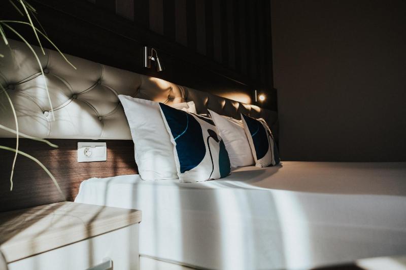 Business Hotel Plovdiv - Central Location - image 9