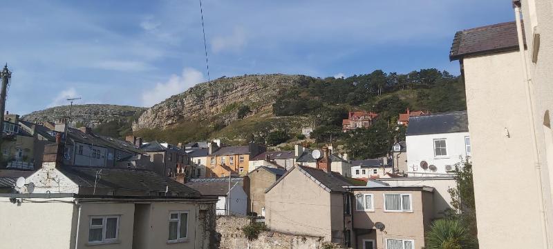 Triple Room with Rear Mountain View (Nr. 1)  image 2