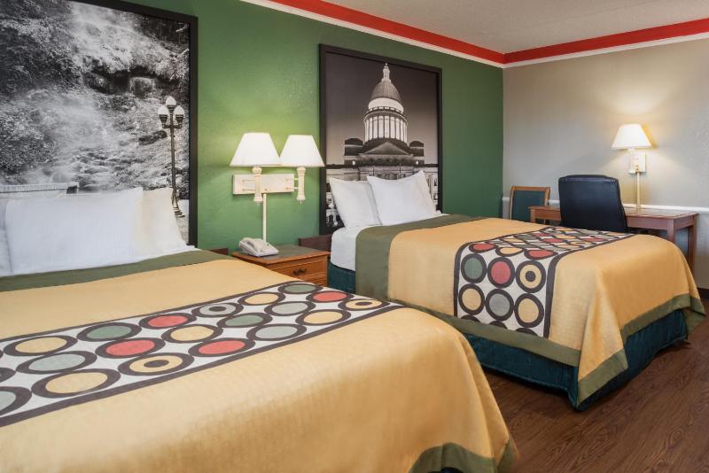 Double Room with Two Double Beds - Non-Smoking image 2