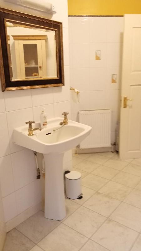 Double Room with Private Bathroom image 3