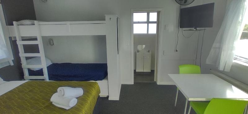 Cosy Cottage Thermal Holiday Park - image 8