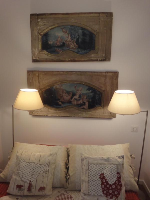 Small Double Room image 2