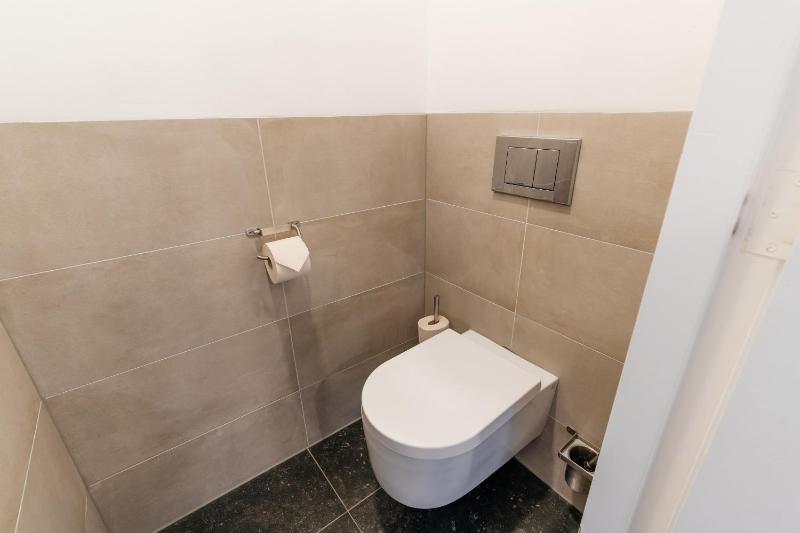 Standard Double or Twin Room image 4