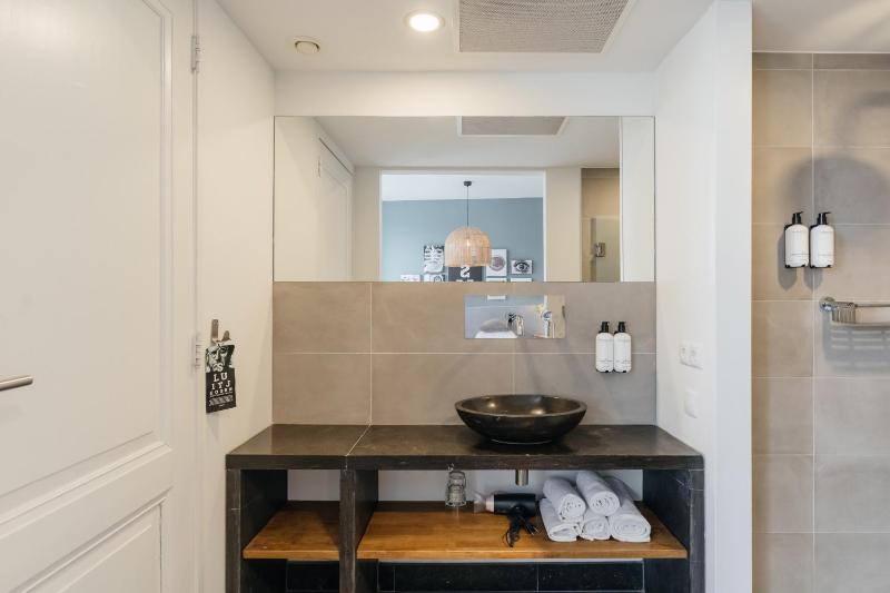Standard Double or Twin Room image 1
