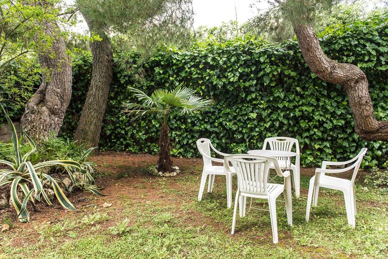 M297 - Marcelli trilocale con giardino a 100mt dal mare - image 27