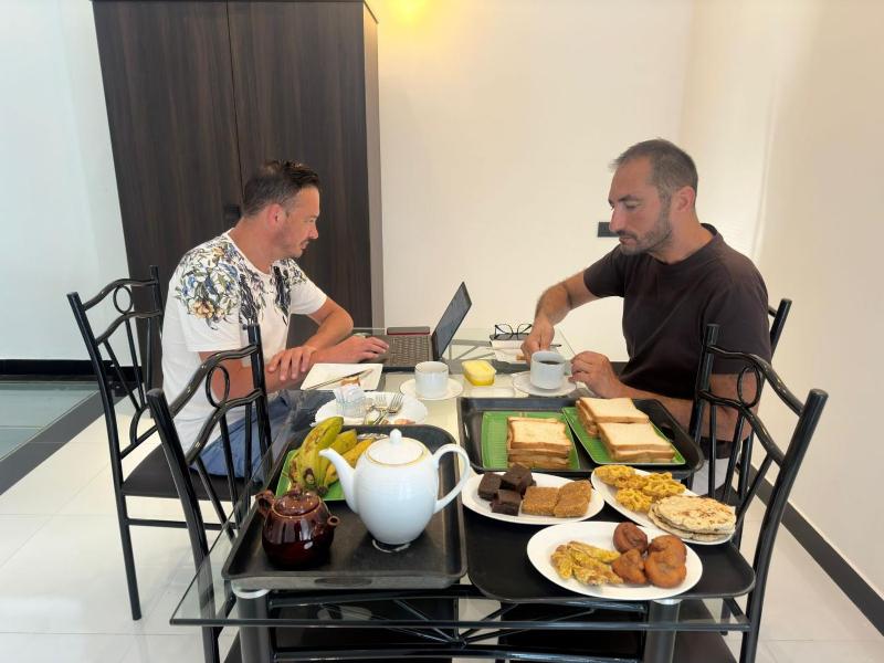 Emerald Home Stay - image 17