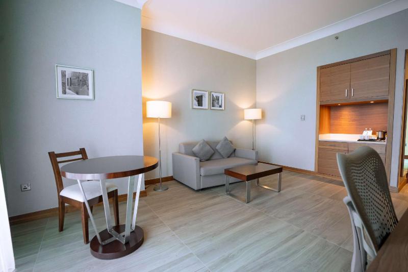 One-Bedroom King Suite image 3