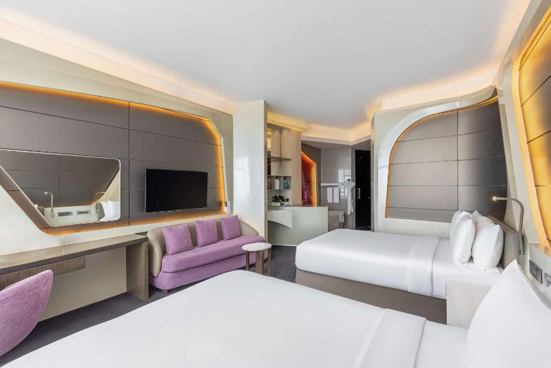 Deluxe Queen Room with Two Queen Beds image 3