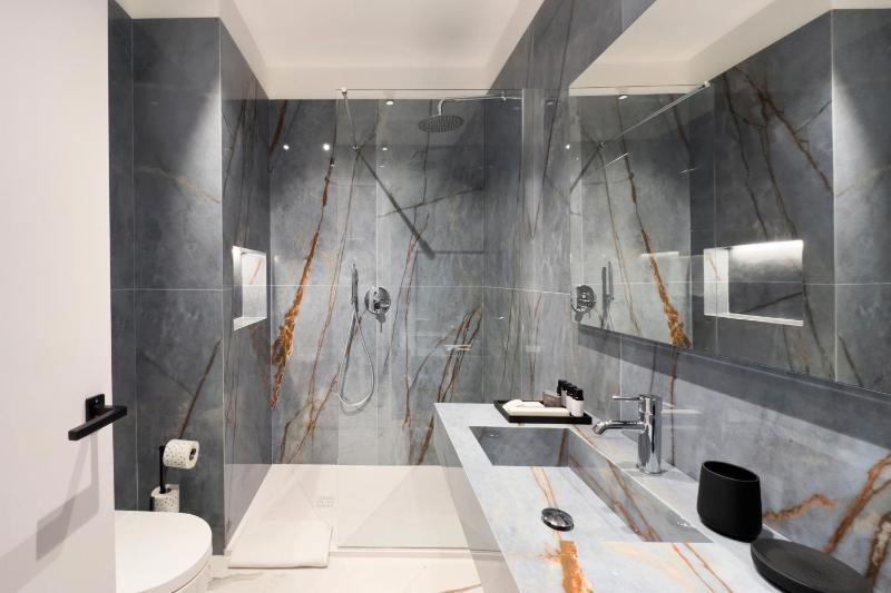 InSogno Suites - image 16