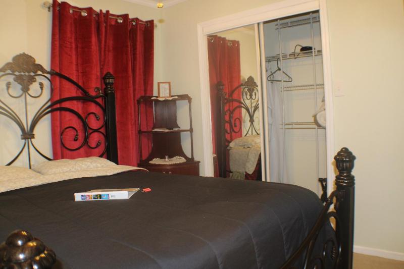 Family Room with Bathroom image 4